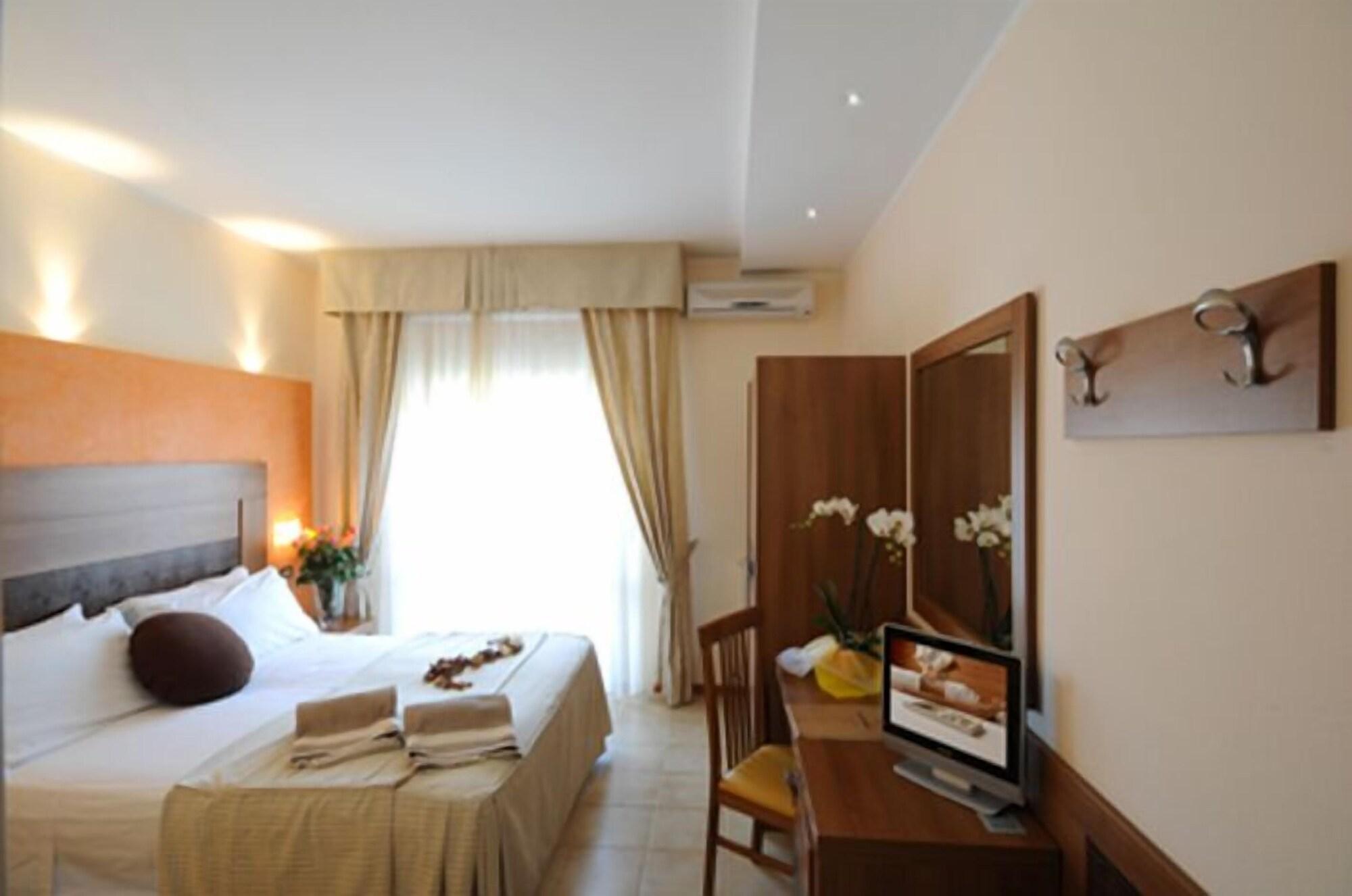Hotel I Due Cigni Montepulciano Stazione Eksteriør bilde