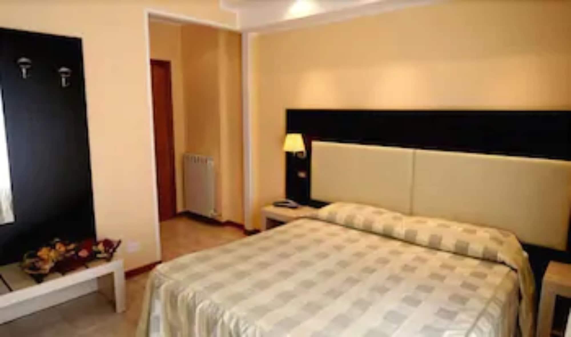 Hotel I Due Cigni Montepulciano Stazione Eksteriør bilde