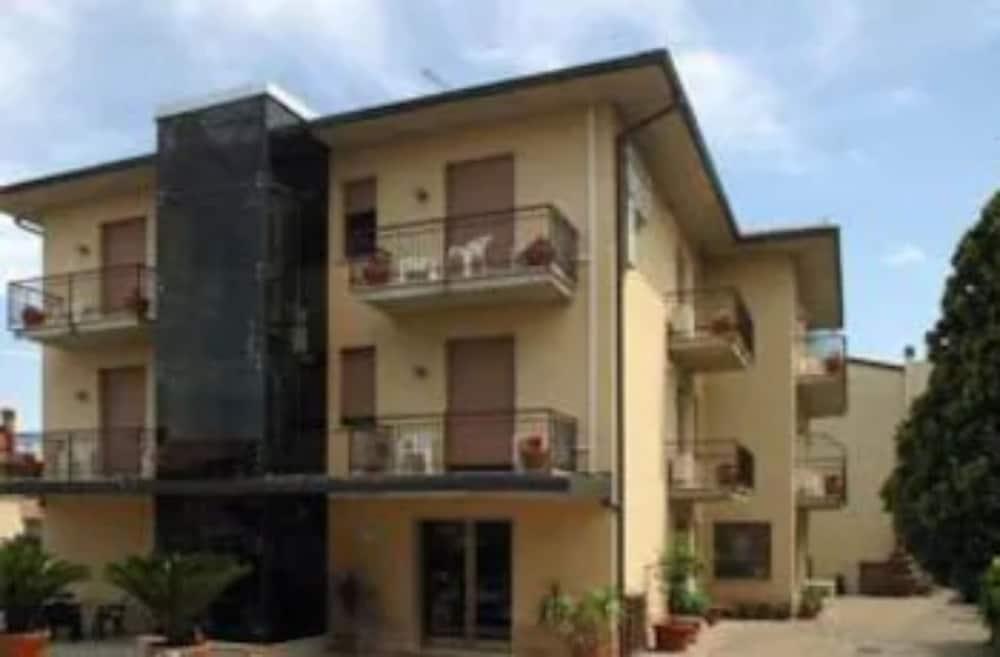 Hotel I Due Cigni Montepulciano Stazione Eksteriør bilde